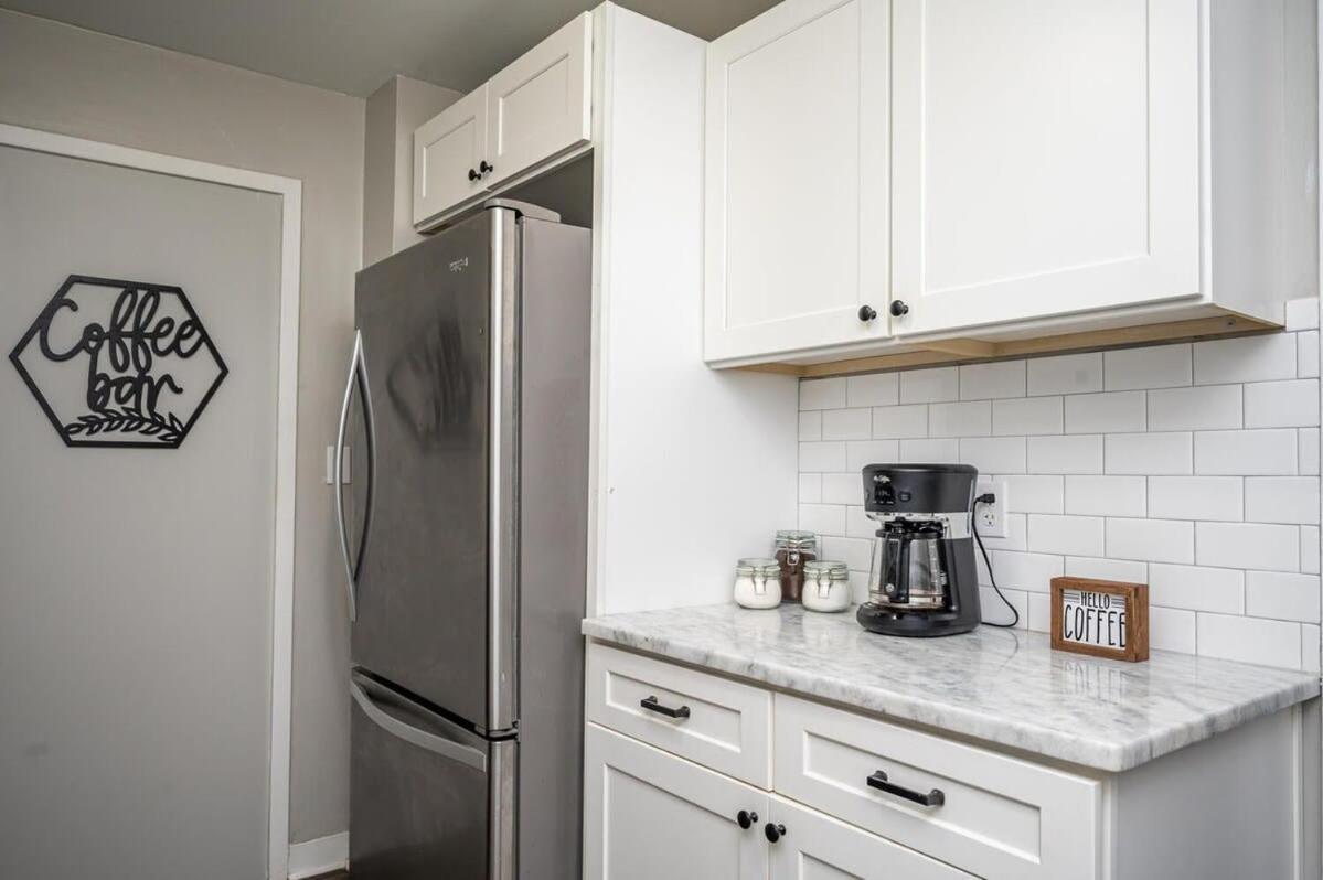 Вілла Atl Downtown 2Br King Bed Free Parking Lm1902 Атланта Екстер'єр фото