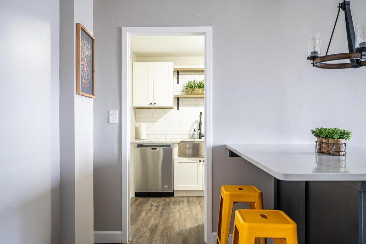 Вілла Atl Downtown 2Br King Bed Free Parking Lm1902 Атланта Екстер'єр фото